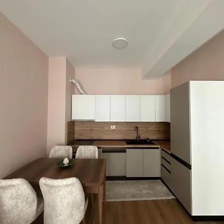 Apartman Rebus *